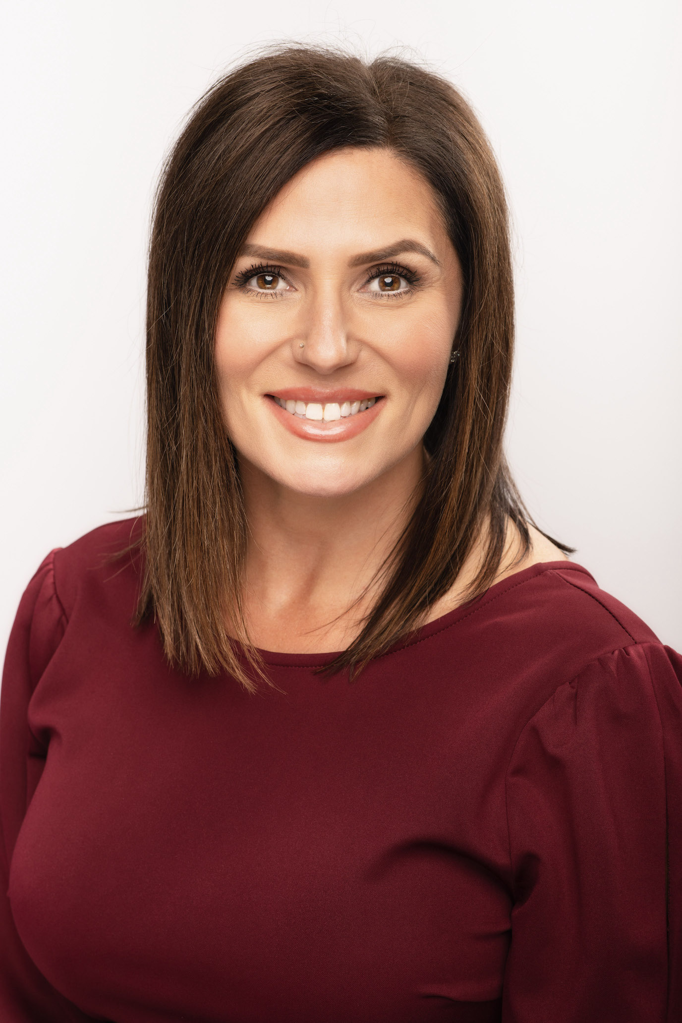 Shannon Bajer Headshot Small-1